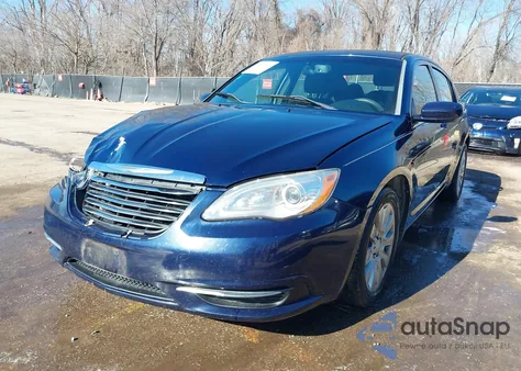 2013 Chrysler 200 Lx из США, поврежденный, VIN 1C3CCBAG2DN724572